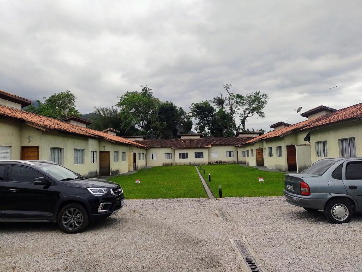 Residencia Orla Do Massaguacu Villa Caraguatatuba Esterno foto